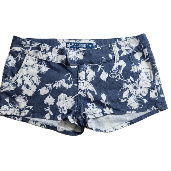 Celebrity Pink Pants - Celebrity Pink shorts mini denim floral sz 13